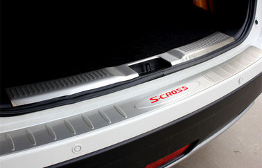 China Suzuki S-cross 2014 Placas de umbral iluminadas, Placa de plata Protector de umbral de puerta de automóvil proveedor