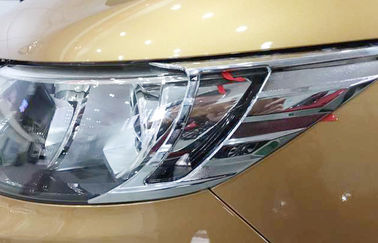 China Los biseles de la linterna de Chrome del coche y la luz de la cola adornan para Nissan Qashqai 2015 2016 proveedor