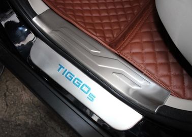 China Los accesorios autos iluminaron la placa del desgaste de los travesaños de la puerta lateral de los travesaños CHERY Tiggo5 de la puerta proveedor