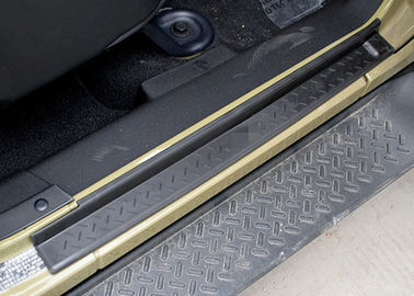 China El travesaño durable de la puerta de coche lateral platea el material de acero plástico para el jeep Wrangler 2007+ proveedor