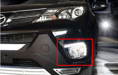 China Toyota RAV4 2013 2014 LED Luces de día para el coche LED DRL Luz de día proveedor