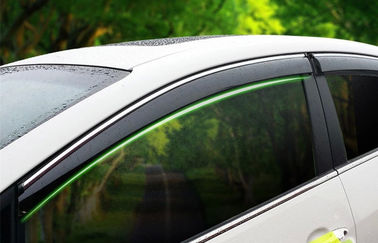 China Sun y viseras de la ventanilla del coche del guardia de la lluvia para KIA K3 2013 con la raya del acero inoxidable proveedor