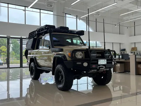 Latest company Solutions about Toyota Land Cruiser LC76 Nueva modificación de estilo - Una leyenda en el mundo off-road