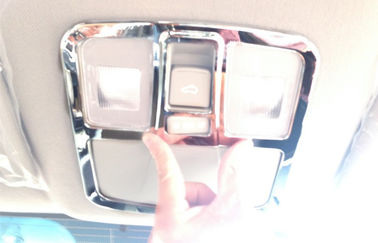 China Piezas interiores autos del ajuste de la decoración del coche para el marco de la lámpara de lectura del tejado de JAC S5 2013 proveedor