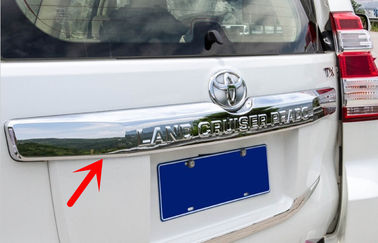 China 2014 2015 Toyota Prado FJ150 Auto Cuarto de la carrocería de recubrimiento Partes puerta trasera guarnición recubrimiento trasero proveedor