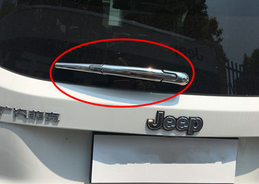 China El ajuste exterior auto del renegado 2016 del JEEP parte la cubierta cromada limpiador de la ventana de la puerta posterior proveedor