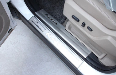 China Ford Escape-Kuga 2013 Placas de los alféizares de las puertas de acero inoxidable, pedales de las puertas laterales interiores y exteriores proveedor