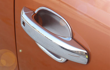 China El tirador de puerta lateral cromado las piezas autos del ajuste del cuerpo de Audi Q3 2012 adorna proveedor