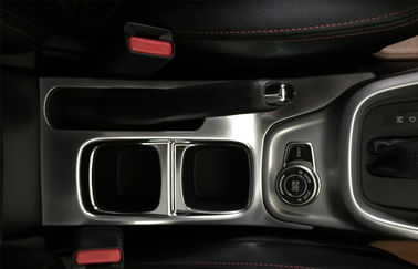 Un buen precio. SUZUKI VITARA 2015 2016 Auto Interior Trim Parts Cuadro de soporte de taza cromado en línea