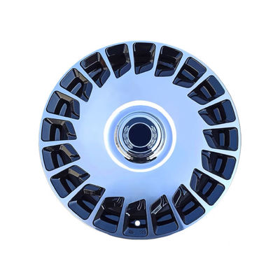 Un buen precio. Llanta de acero para coche en tamaños 14/15/16/17/18/19/20 para un rendimiento duradero en línea