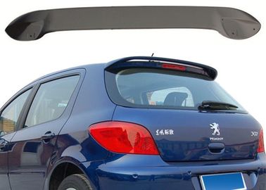 Un buen precio. Kit de carrocería de automóviles Spoiler para el techo del automóvil Peugeot 307 Spoiler trasero Material ABS en línea