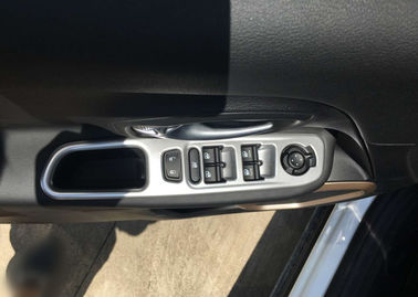 Un buen precio. JEEP Renegade 2016 Chromed auto Kit de adorno interior de ventanas de cambio de moldeo en línea