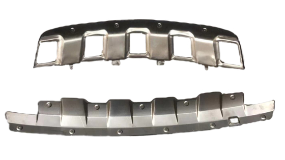 Un buen precio. Venta al por mayor de acero inoxidable para vehículos para Mercedes Benz ML350/W164 2005-2010 en línea