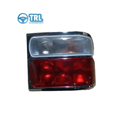 Un buen precio. 8155036420 Toyota Coaster LED / Halógeno delantero y trasero lámpara de parachoques 24V / 12V en línea