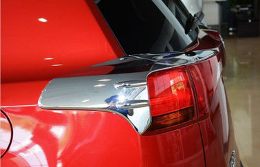 Un buen precio. Coberturas de luces de cola de automóviles Chrome, 2013 / 2014 Toyota RAV4 Guarnición de lámpara trasera en línea