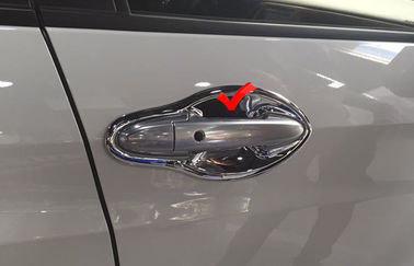 Un buen precio. Piezas de recubrimiento de carrocería de Chrome para HONDA HR-V VEZEL 2014. en línea