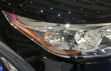 Un buen precio. Coberturas de faros de automóviles cromados de alta precisión para TOYOTA Highlander 2014 2015 Kluger en línea